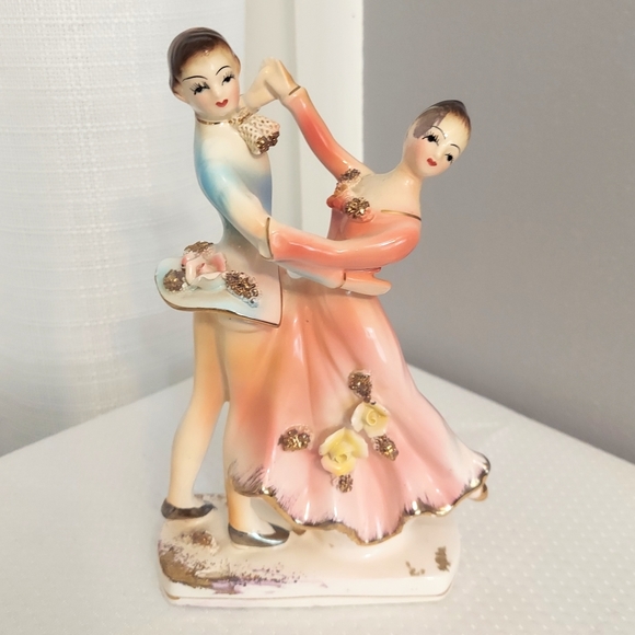 Vyg Dancing Couple Figurine Porcelain Ballroom Flowers Pink Dress Blue Outfit - Picture 2 of 10
